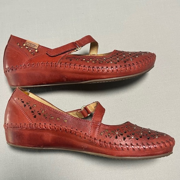 Pikolinos Leather Mary Jane Flats Size 39 8.5–9 Red Cutout Floral Comfort Shoes - Picture 14 of 15